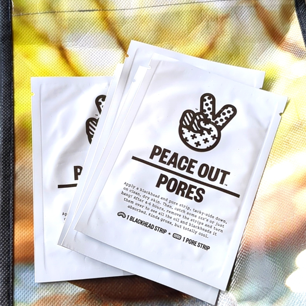 ✌️ 5 Peace out pores blackhead strips✈️